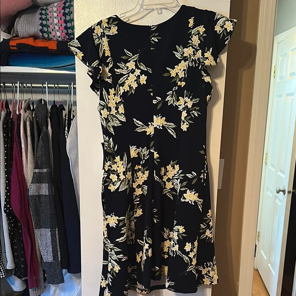 Jessica Howard Black Dress with Yellow Floral Design - Picture 5 of 6